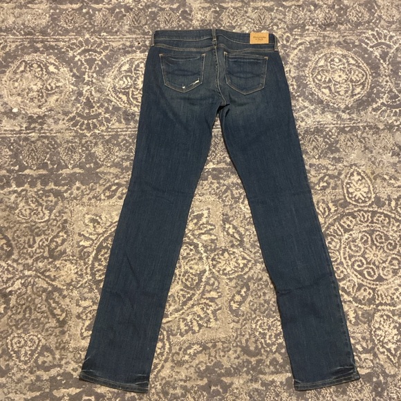 Abercrombie And Fitch New York Womens Distressed Blue Jeans Size 4R/27 - Picture 6 of 7